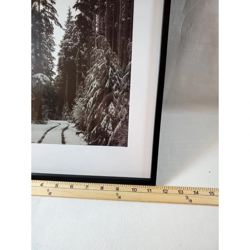 Set of 2‎ Modern Black Square Wall Frames w/ White Matting (11.5